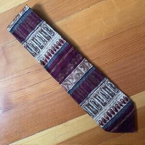Daniel de Fasson Hand Made All Silk Necktie Tie Geometric Print 4 x 62 inches